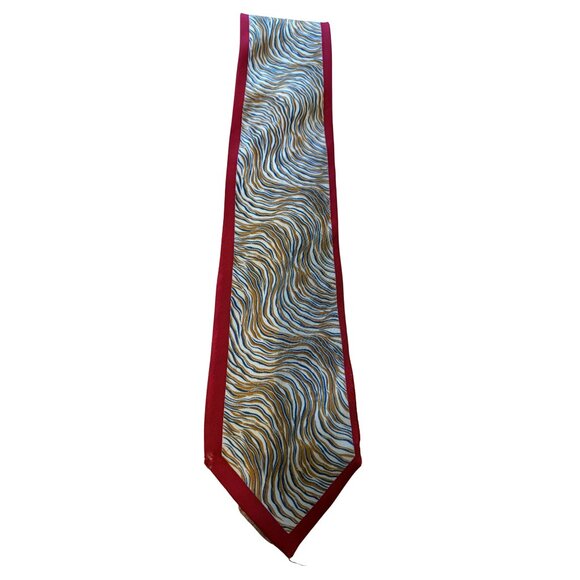 LOOKING FOR THIS TIE!! - Picture 1 of 4